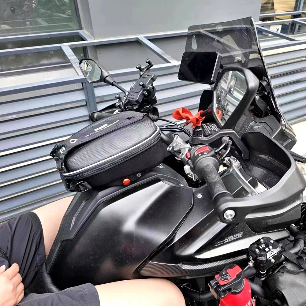 For VOGE DS525X Quick Release  - Magnetic Tank Bag review and price